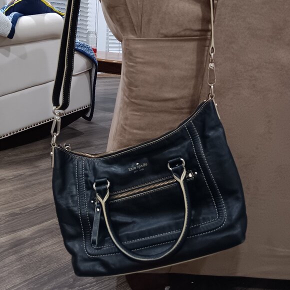 Black Kate Spade ♠️ New York Purse - Picture 2 of 7